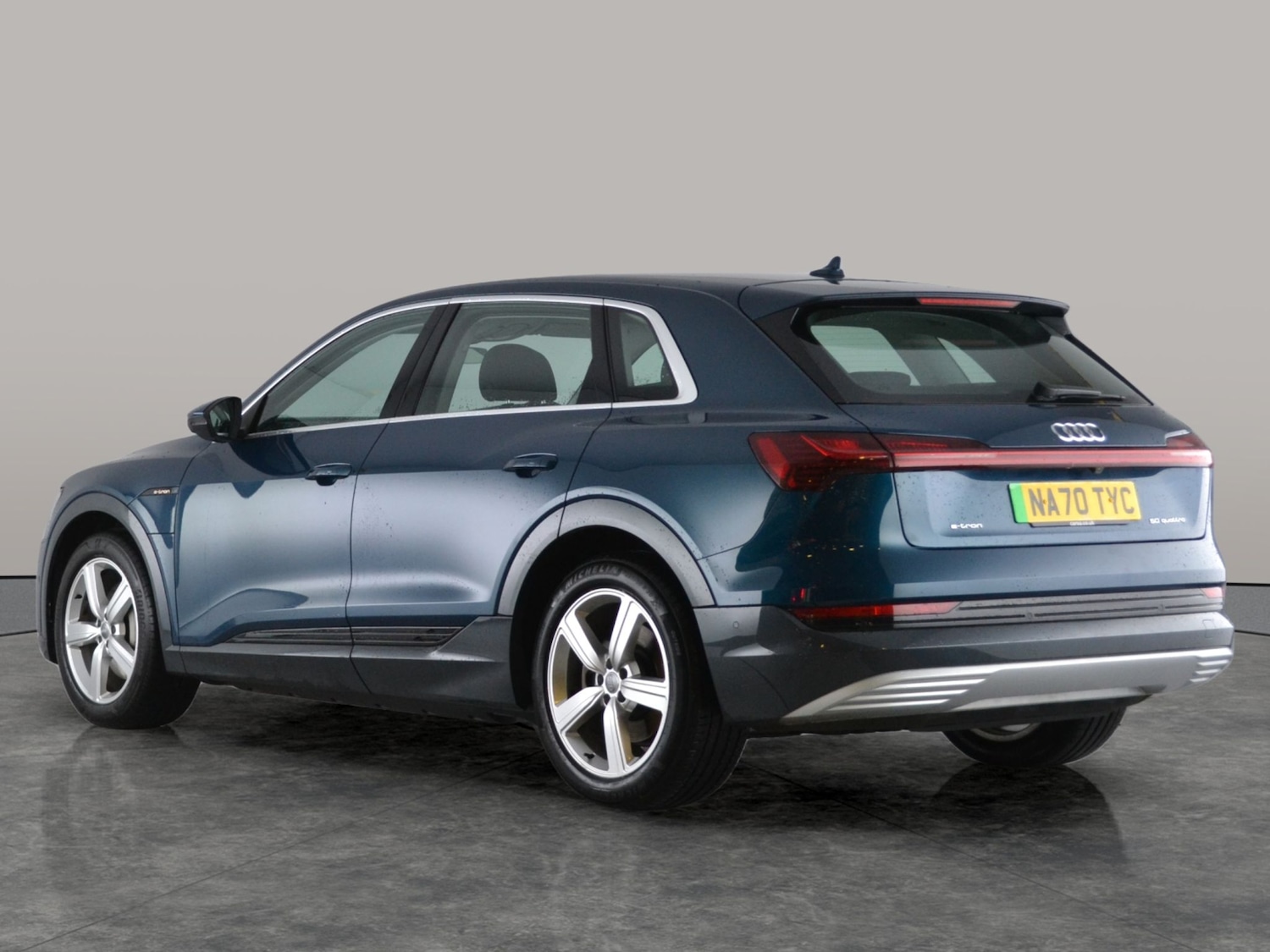 Used Audi e-tron 2020 for sale - 76792768: Photo 9