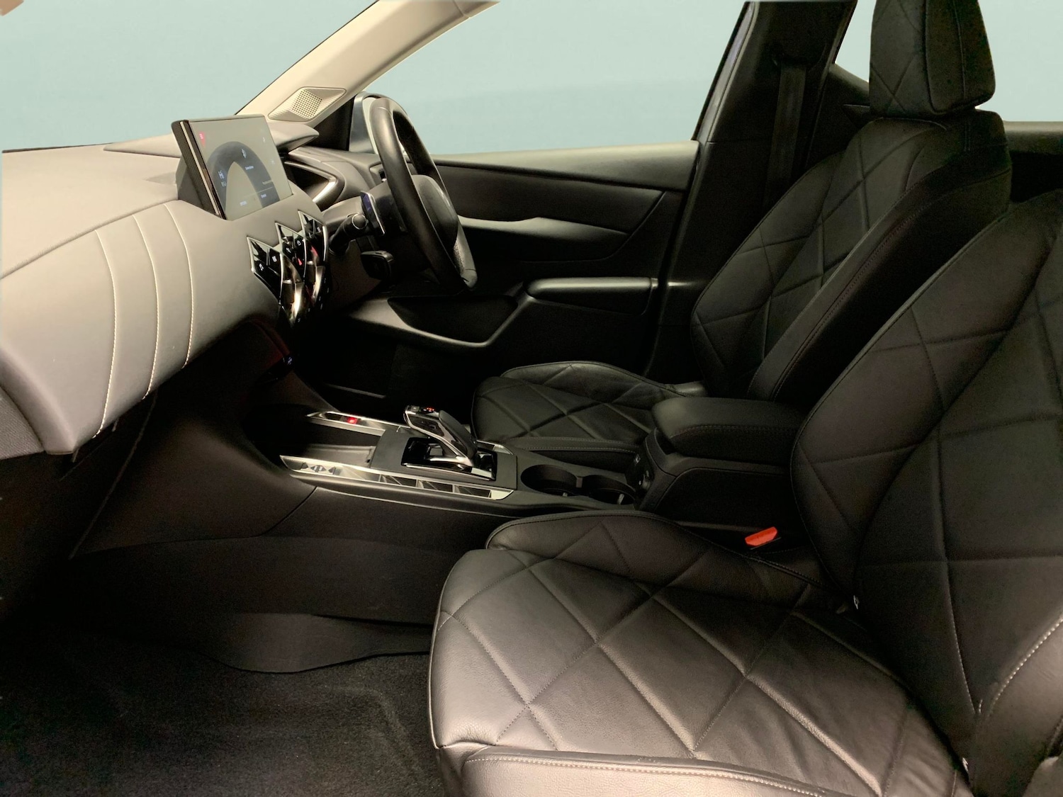 Used DS Automobiles DS 3 Crossback 2022 for sale - 77447828: Photo 4