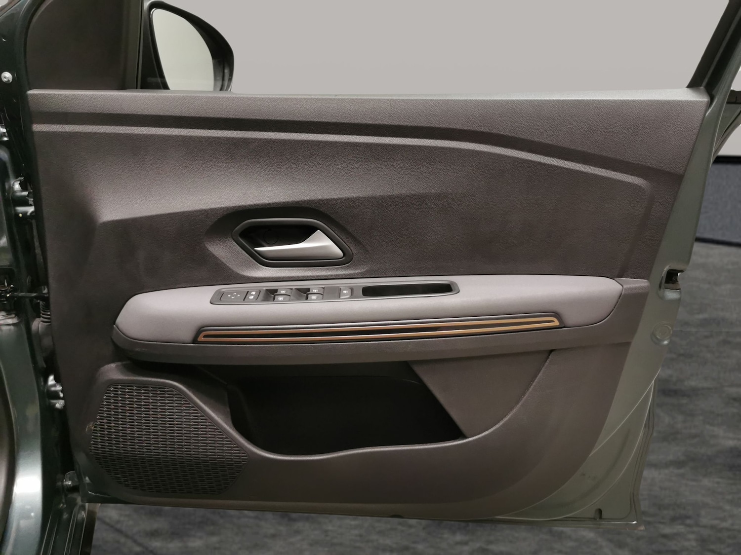 Used Dacia Sandero Stepway 2024 for sale - 77043443: Photo 28