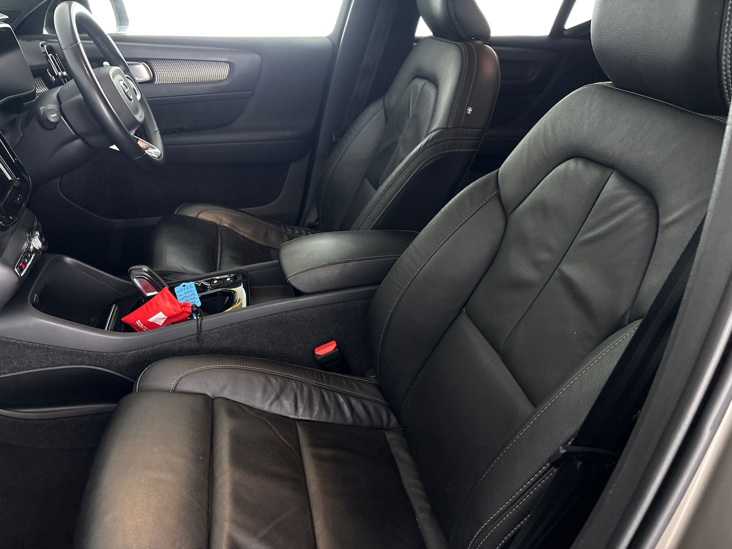 Used Volvo XC40 2022 for sale - 77316226: Photo 6