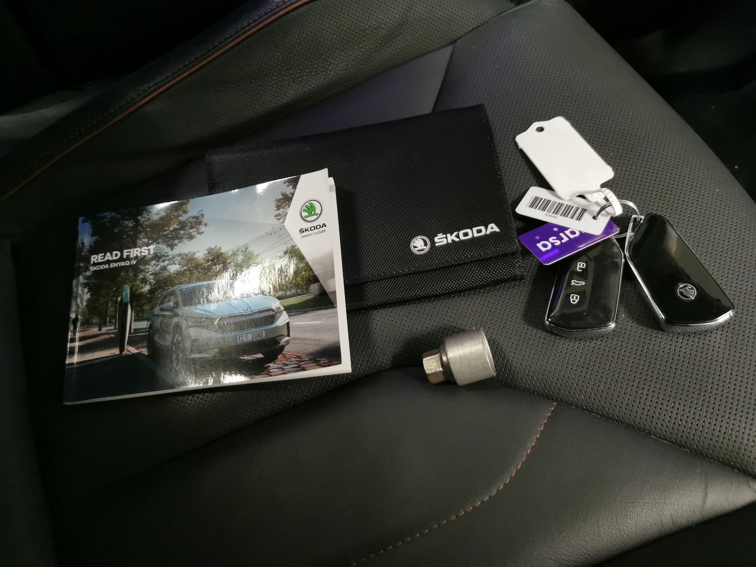 Used Skoda Enyaq 2021 for sale - 76757257: Photo 25