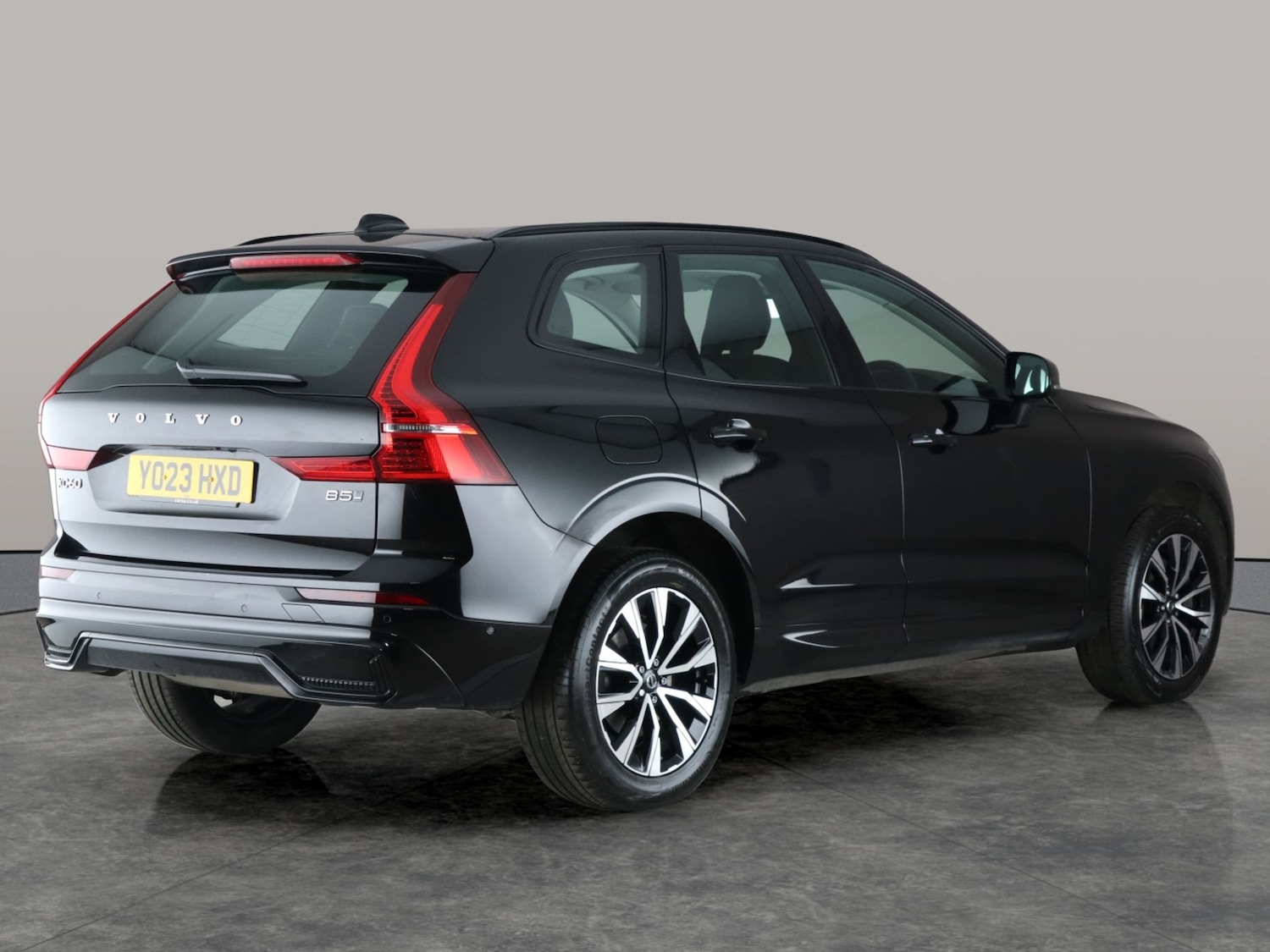 Used Volvo XC60 2023 for sale - 76821856: Photo 10