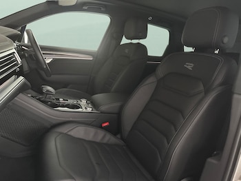 Used Volkswagen Touareg 2023 for sale - 79262227: Photo