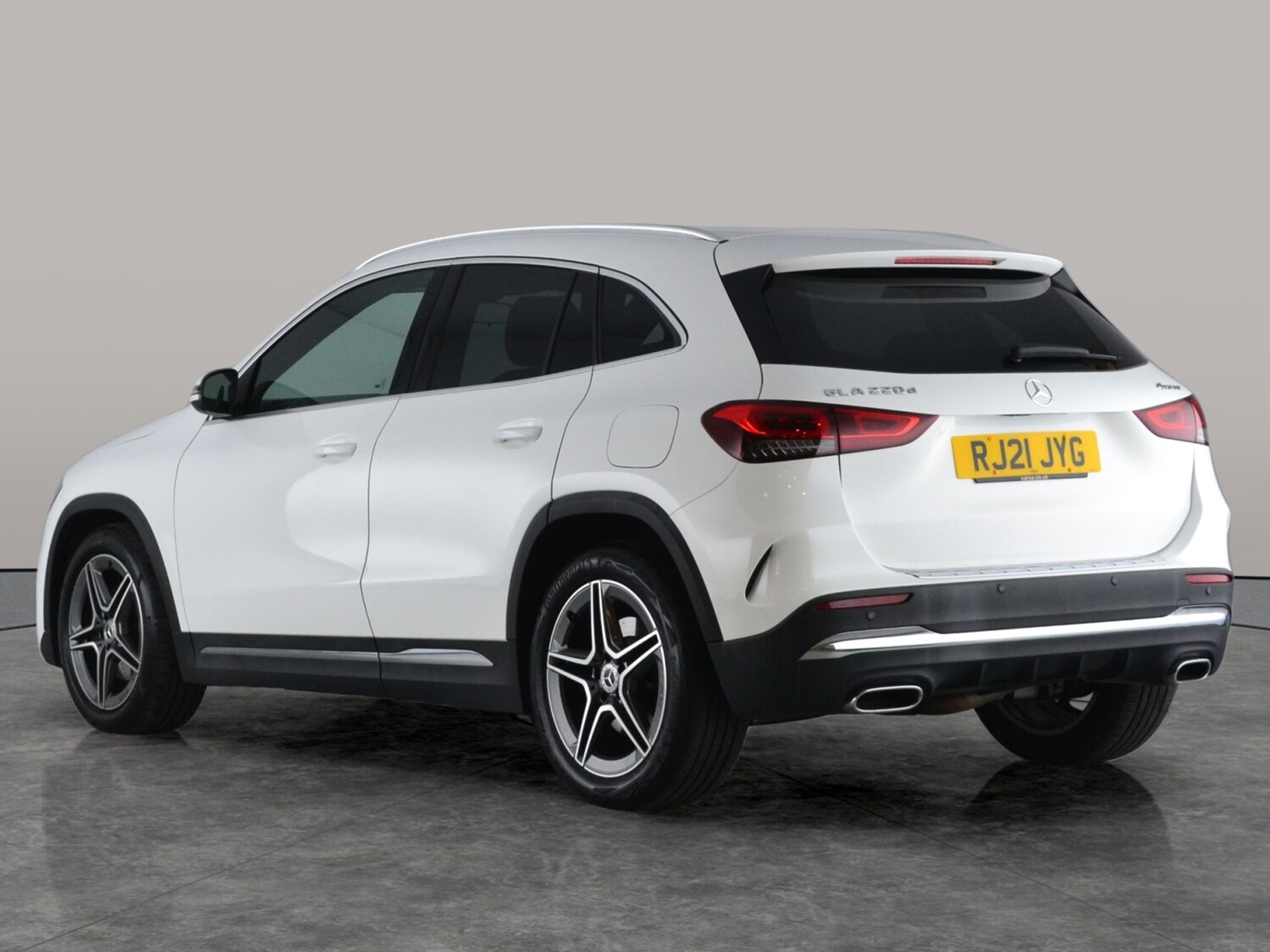 Used Mercedes-Benz GLA 2021 for sale - 77443152: Photo 8
