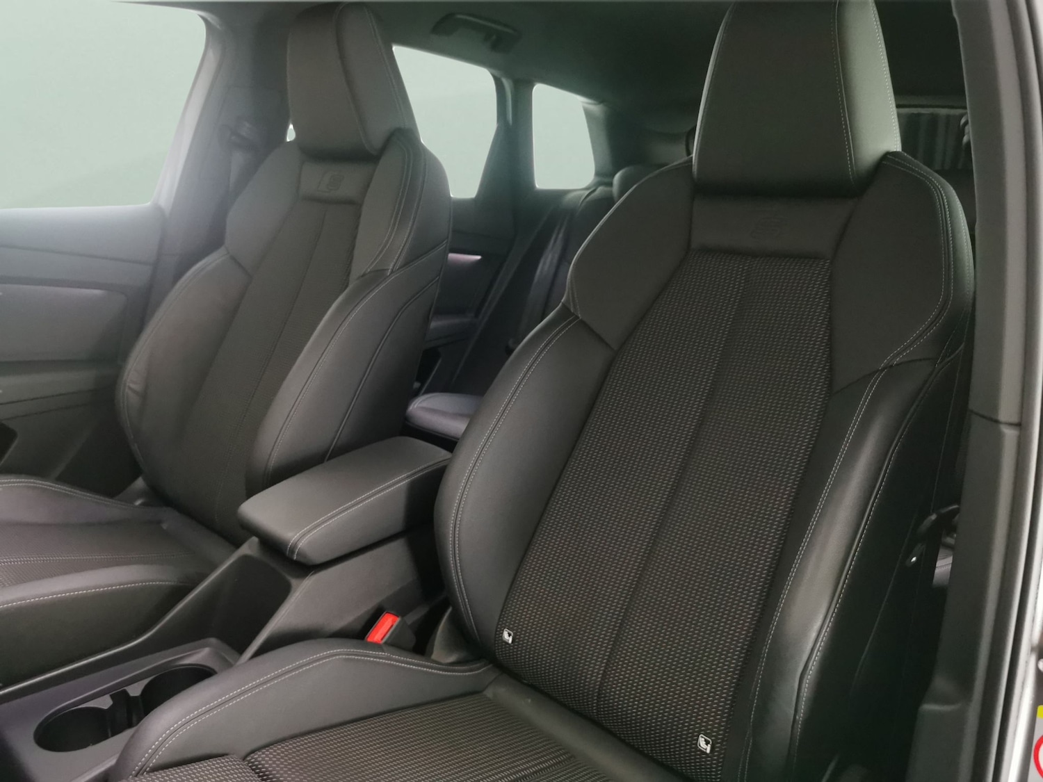 Used Audi Q4 e-tron 2022 for sale - 76758143: Photo 24