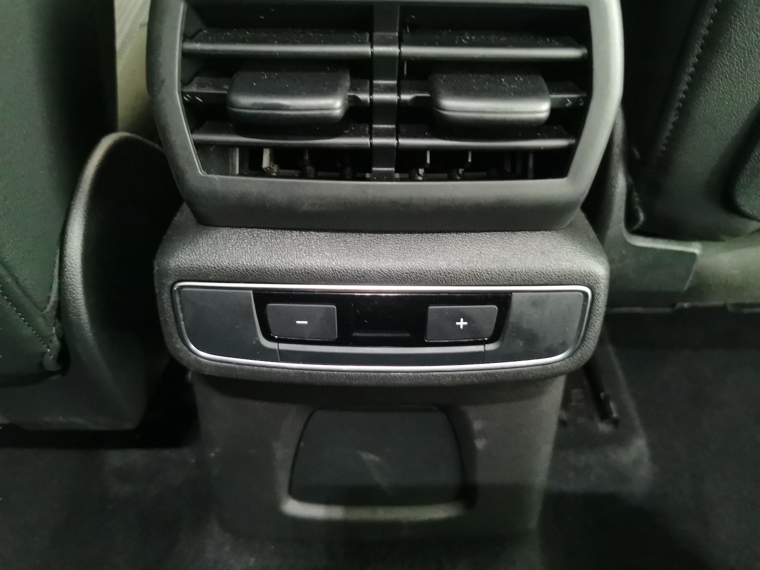 Used Audi Q4 e-tron 2022 for sale - 76758143: Photo 25