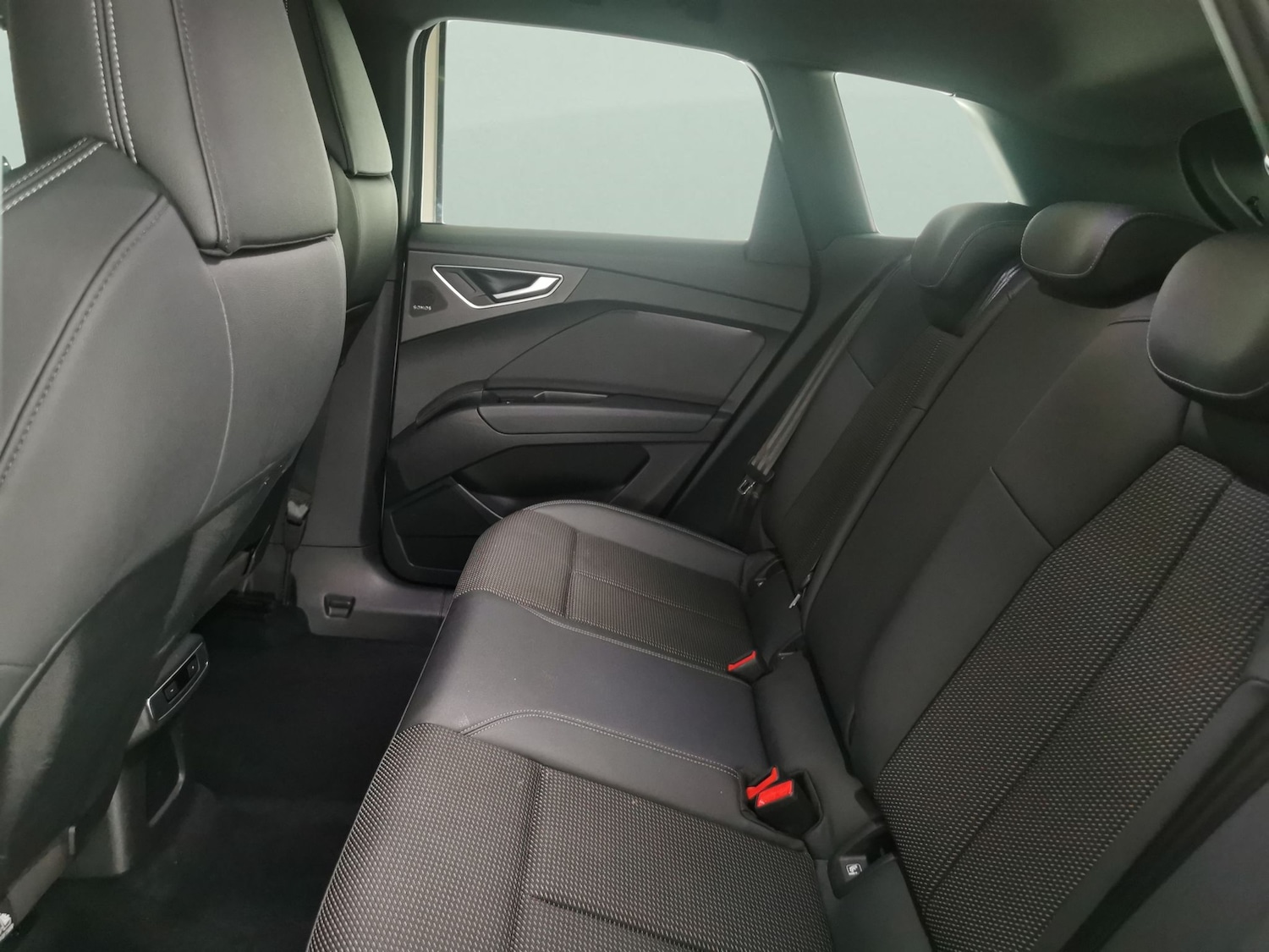 Used Audi Q4 e-tron 2022 for sale - 76758143: Photo 29