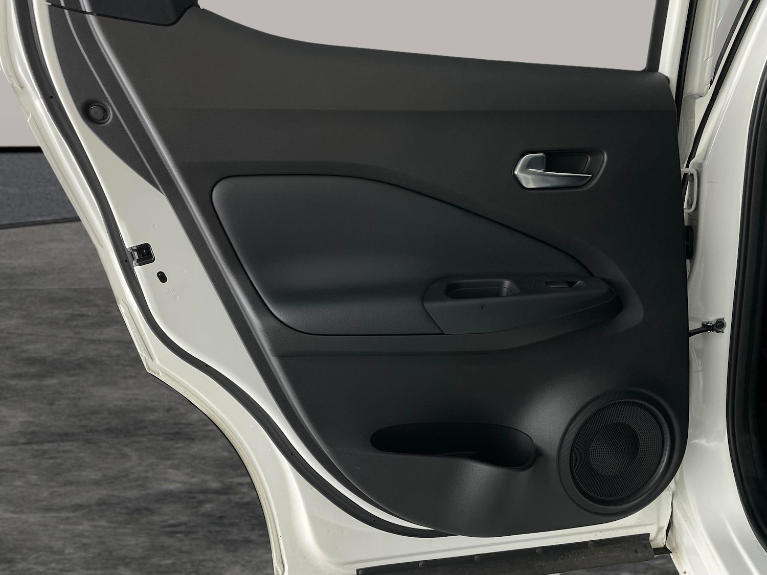 Used Nissan Juke 2023 for sale - 78218514: Photo 30