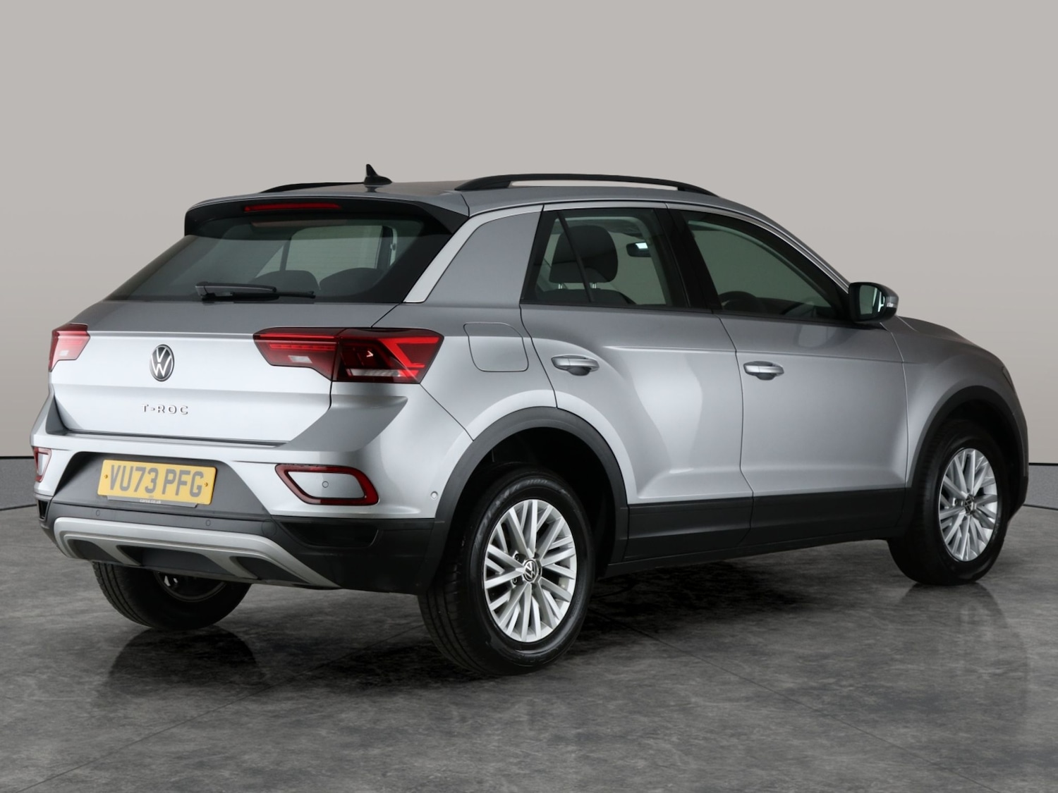 Used Volkswagen T-Roc 2023 for sale - 76669357: Photo 9