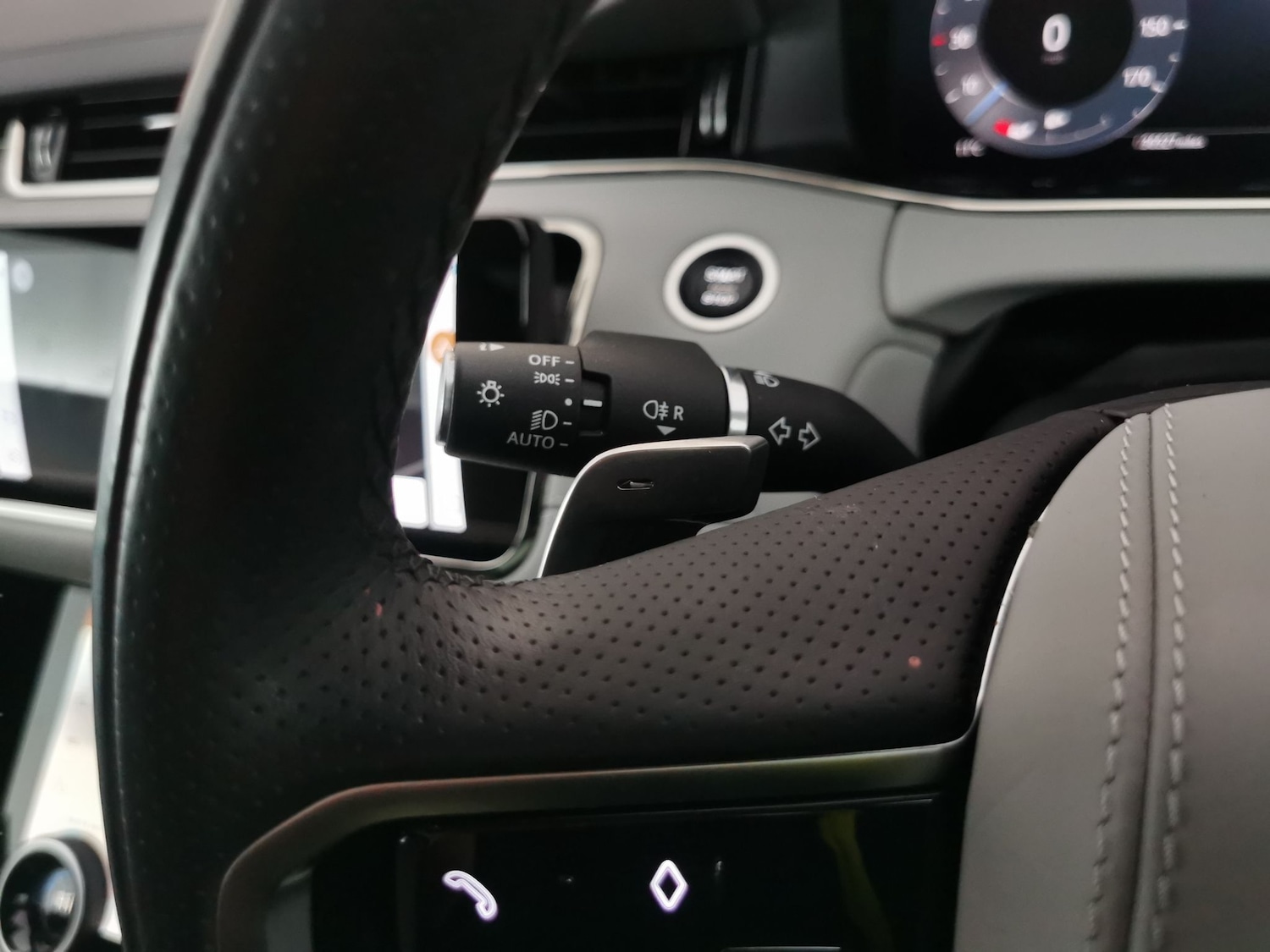 Used Land Rover Range Rover Evoque 2023 for sale - 77890310: Photo 26