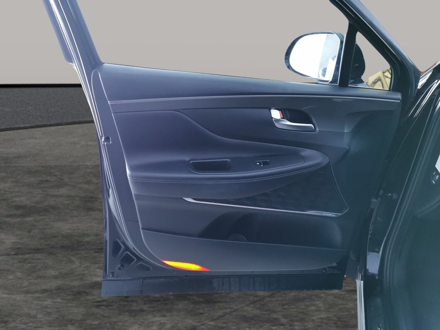 Used Hyundai Santa Fe 2023 for sale - 78129448: Photo 32