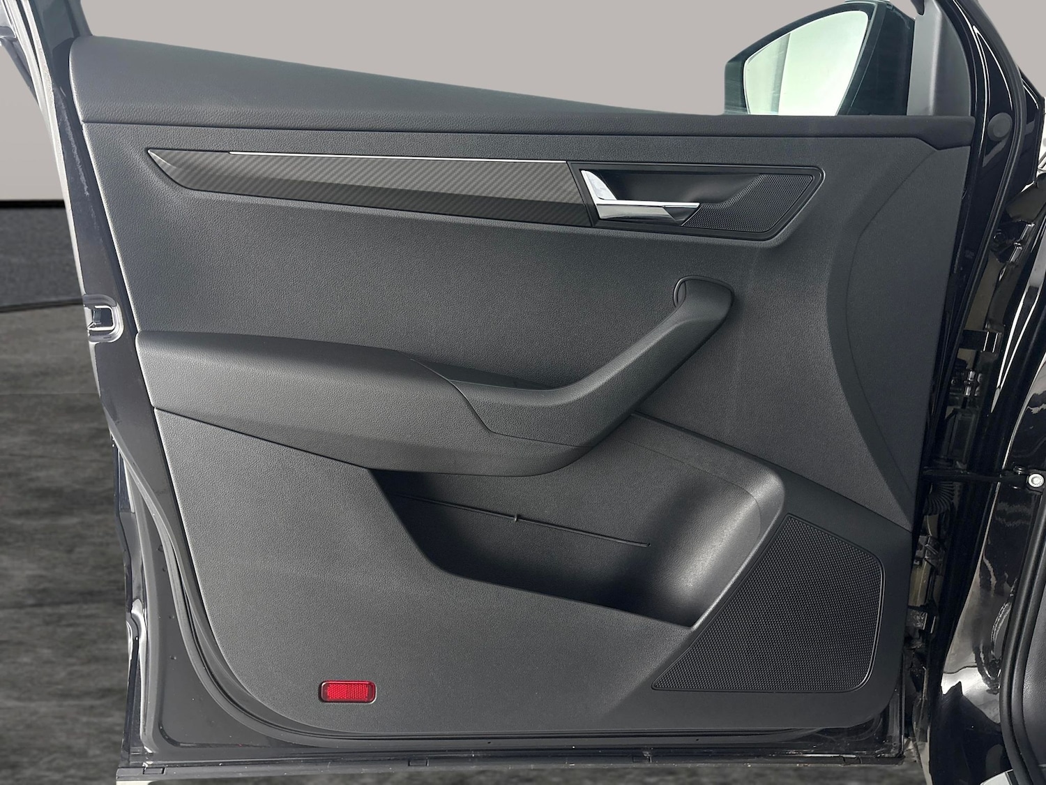 Used Skoda Karoq 2023 for sale - 77136718: Photo 30