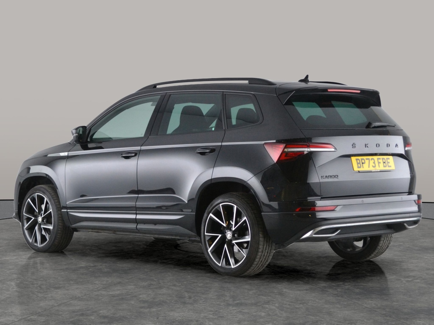 Used Skoda Karoq 2023 for sale - 77136718: Photo 9