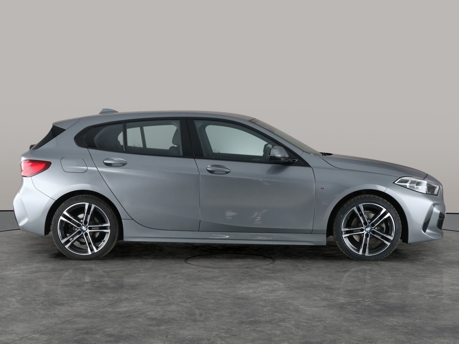 Used BMW 1 Series 2023 for sale - 76381728: Photo 11
