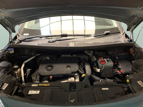 Used Peugeot 5008 2018 for sale - 76248970: Photo 43