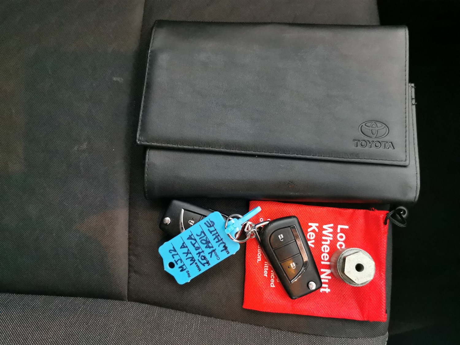 Used Toyota Yaris 2022 for sale - 77086324: Photo 31