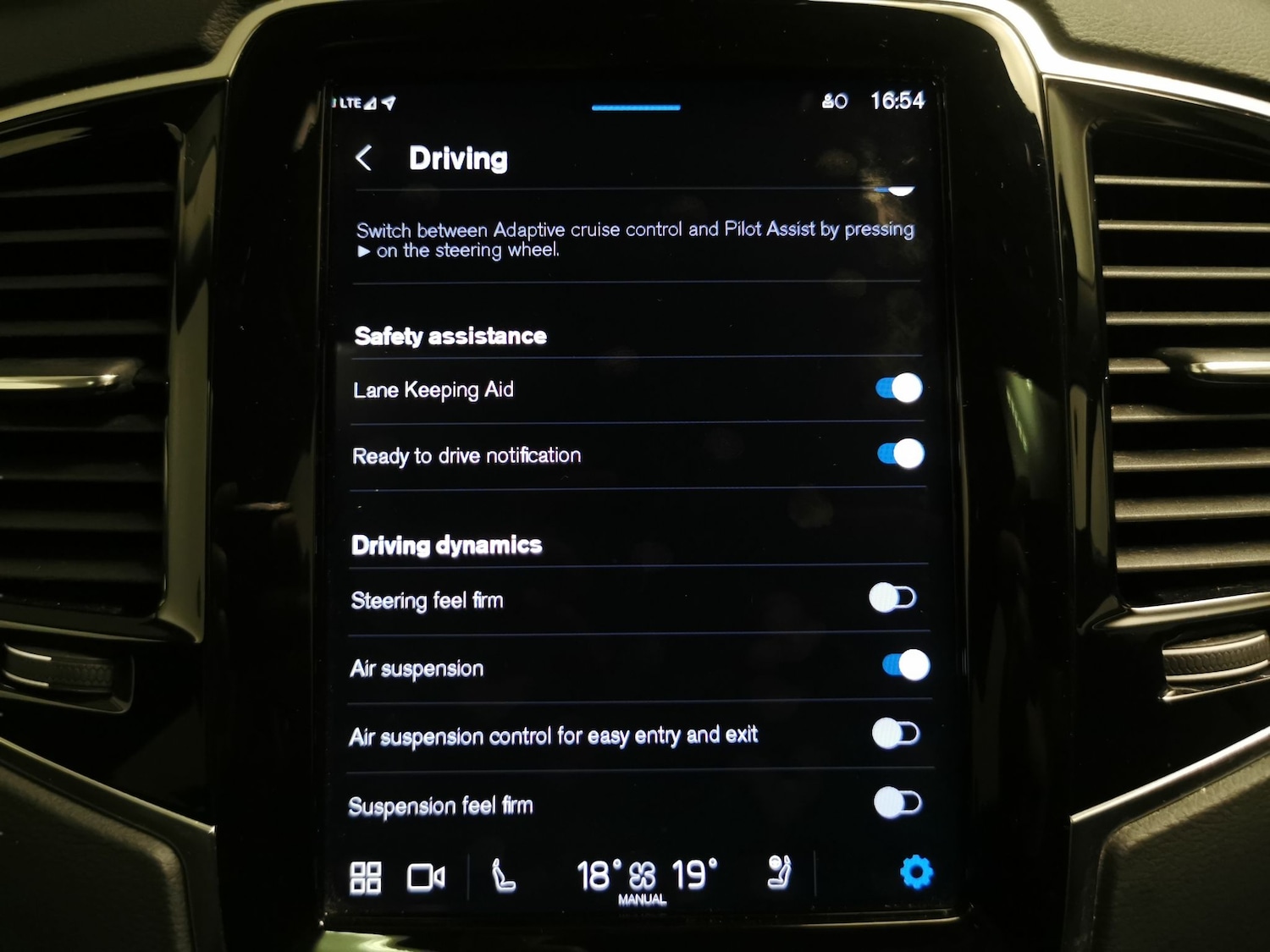 Used Volvo XC90 2023 for sale - 77462221: Photo 21