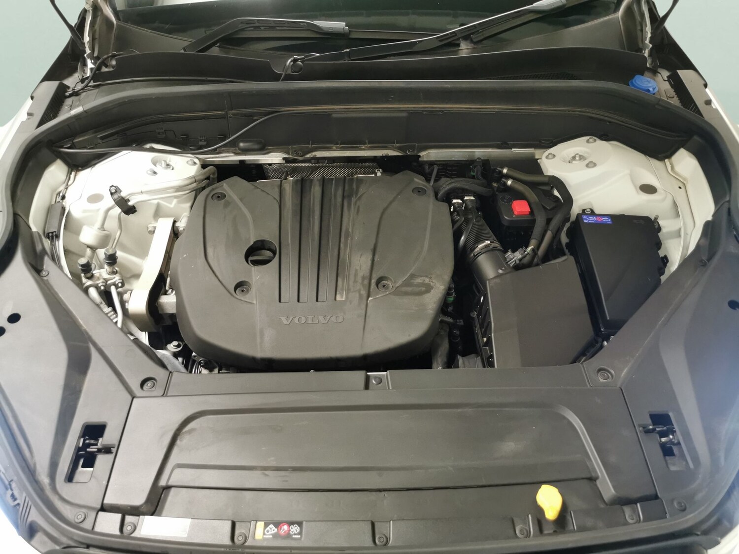 Used Volvo XC90 2023 for sale - 77462221: Photo 32