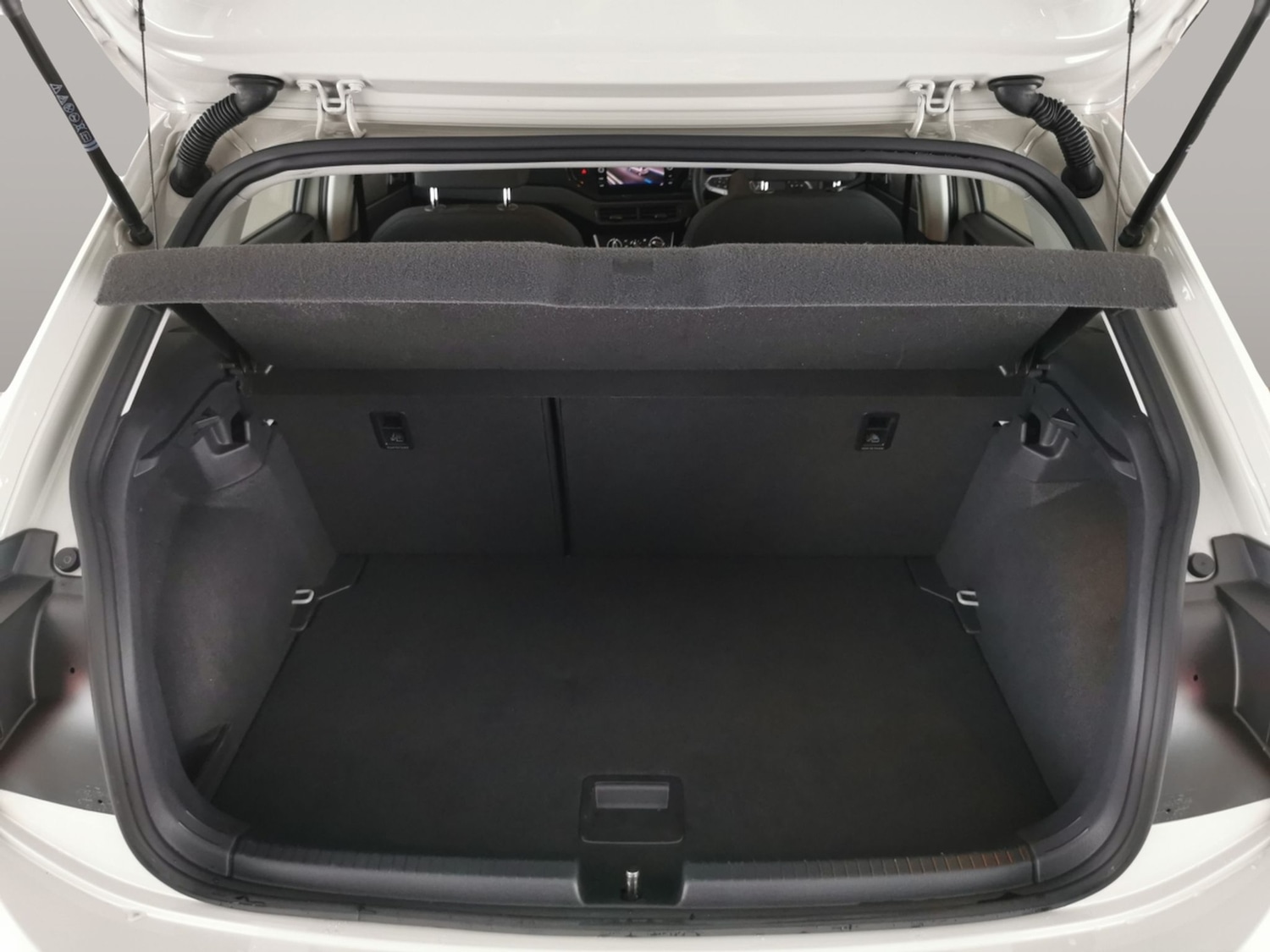 Used Volkswagen Polo 2022 for sale - 76544989: Photo 31