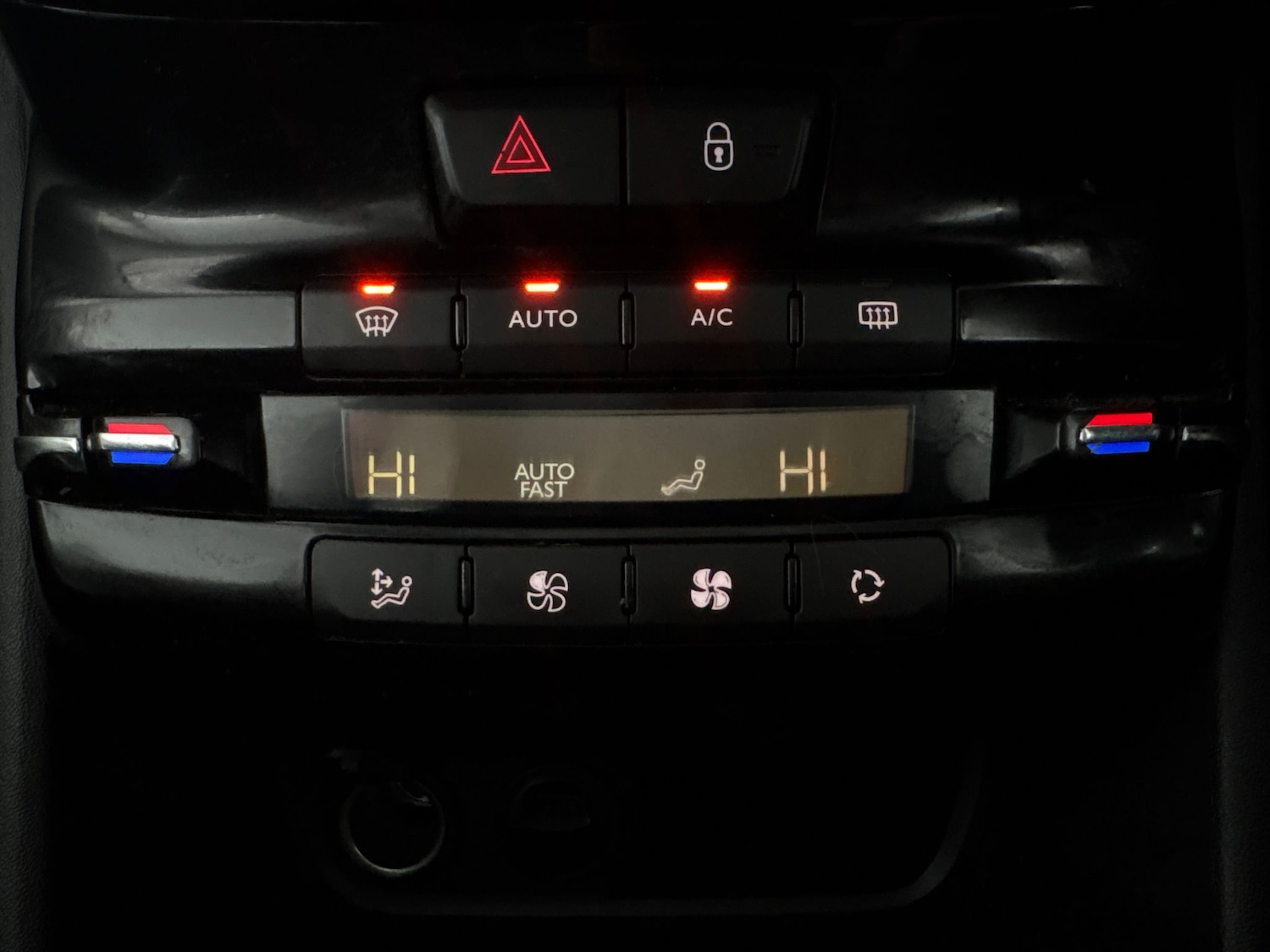 Used Peugeot 2008 2019 for sale - 76464207: Photo 18