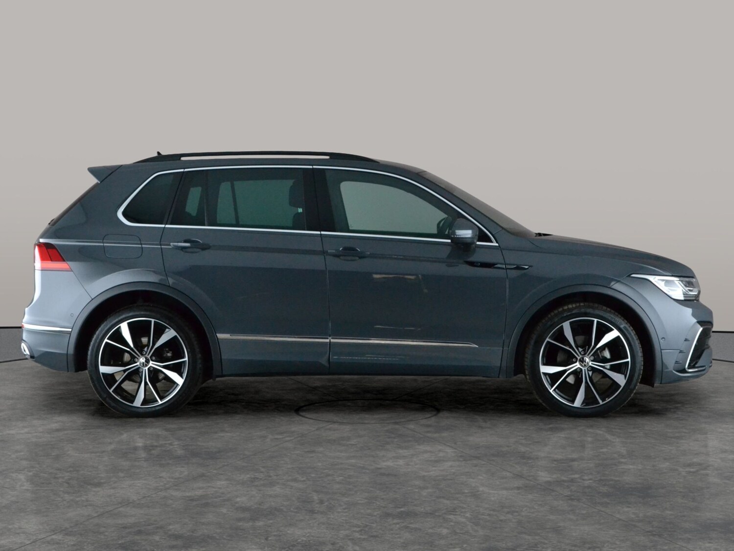 Used Volkswagen Tiguan 2023 for sale - 78144399: Photo 7