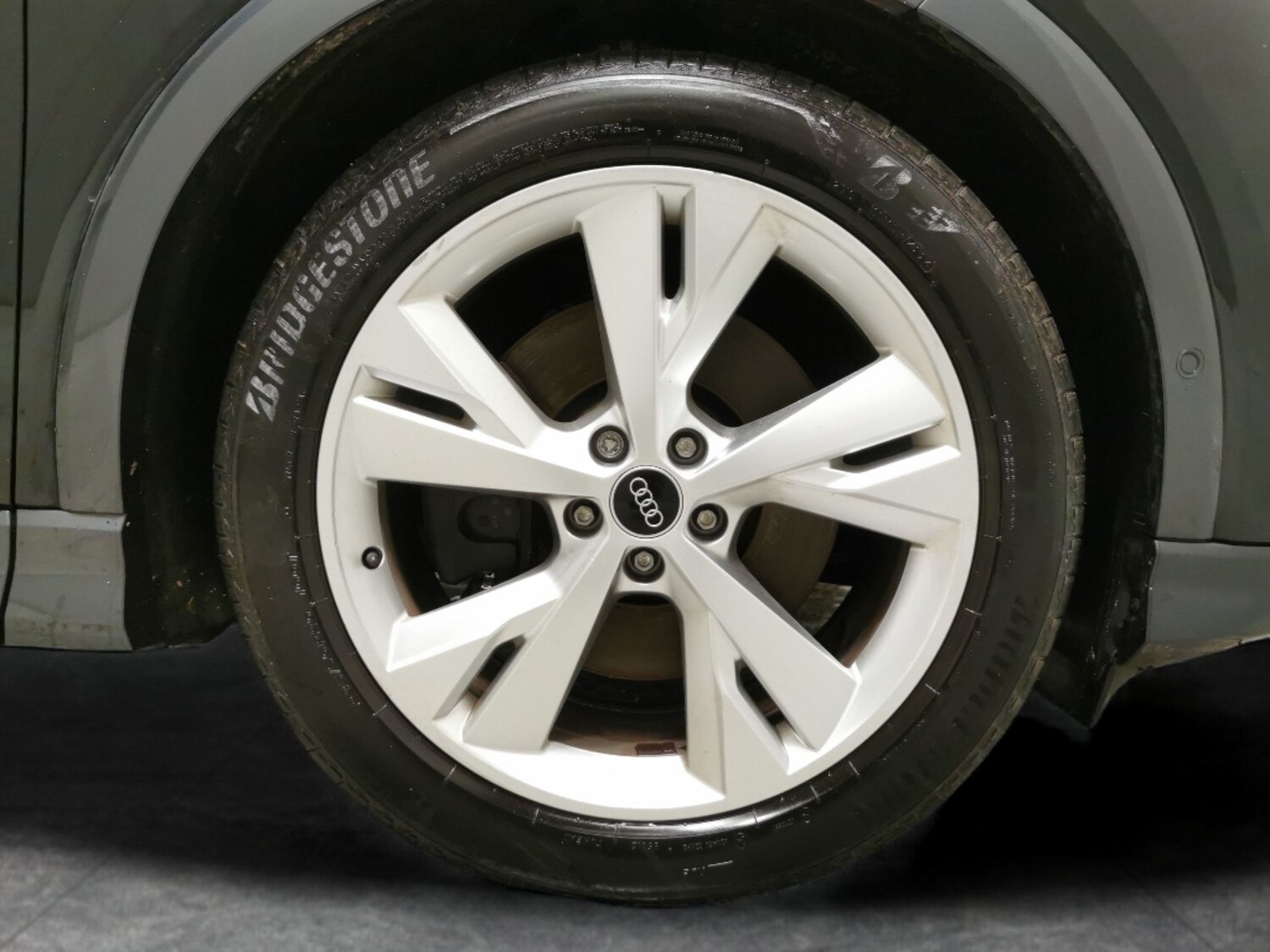 Used Audi Q4 e-tron 2023 for sale - 77983203: Photo 24