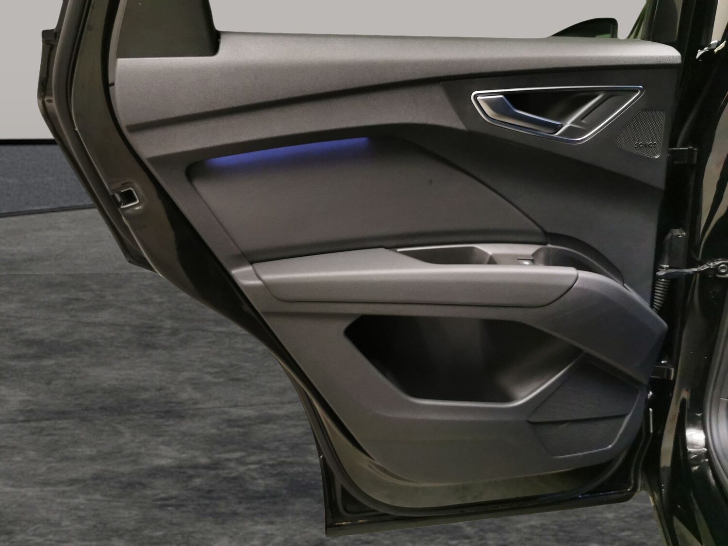 Used Audi Q4 e-tron 2023 for sale - 77983203: Photo 28