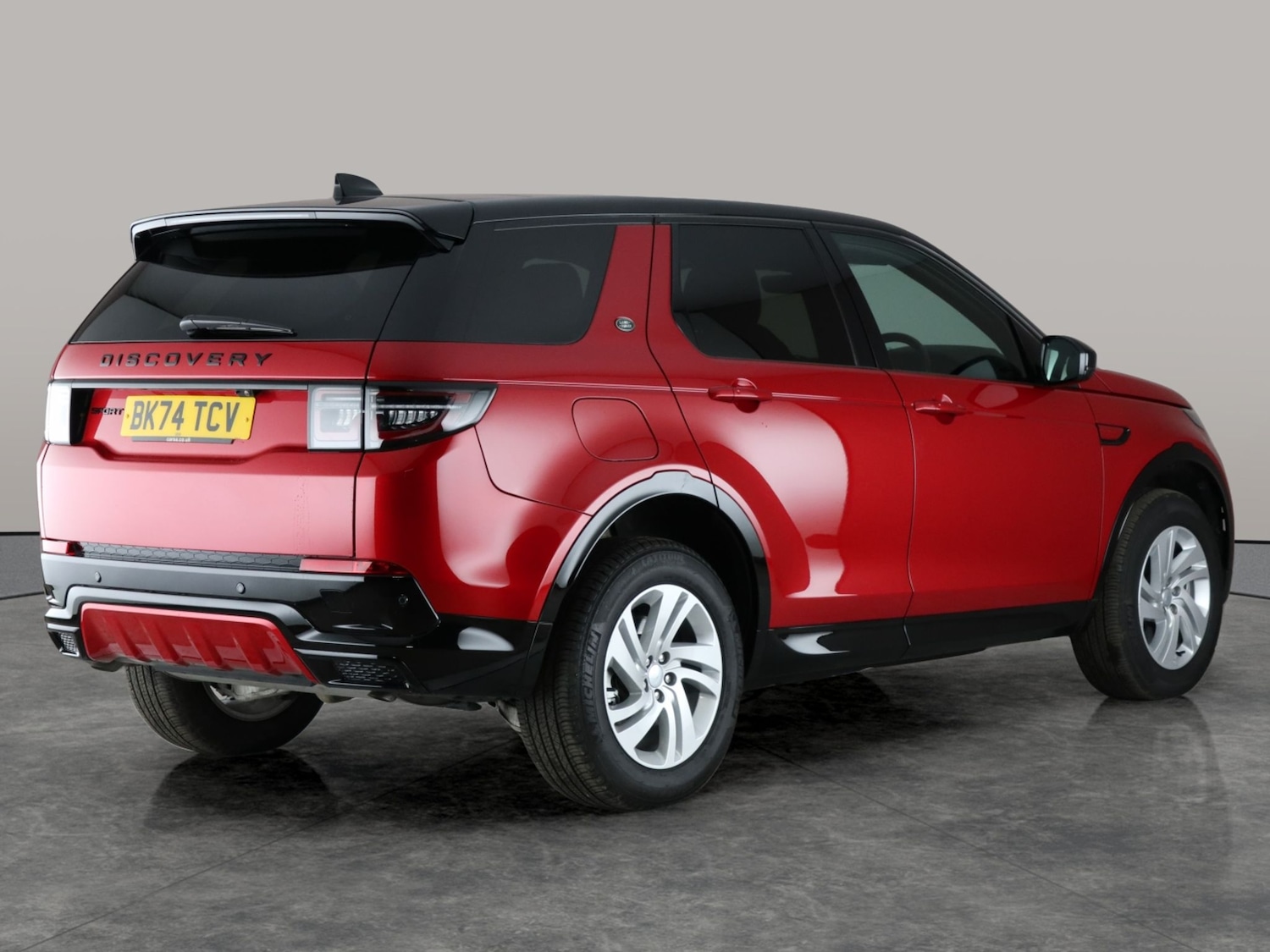 Used Land Rover Discovery Sport 2024 for sale - 76413114: Photo 13