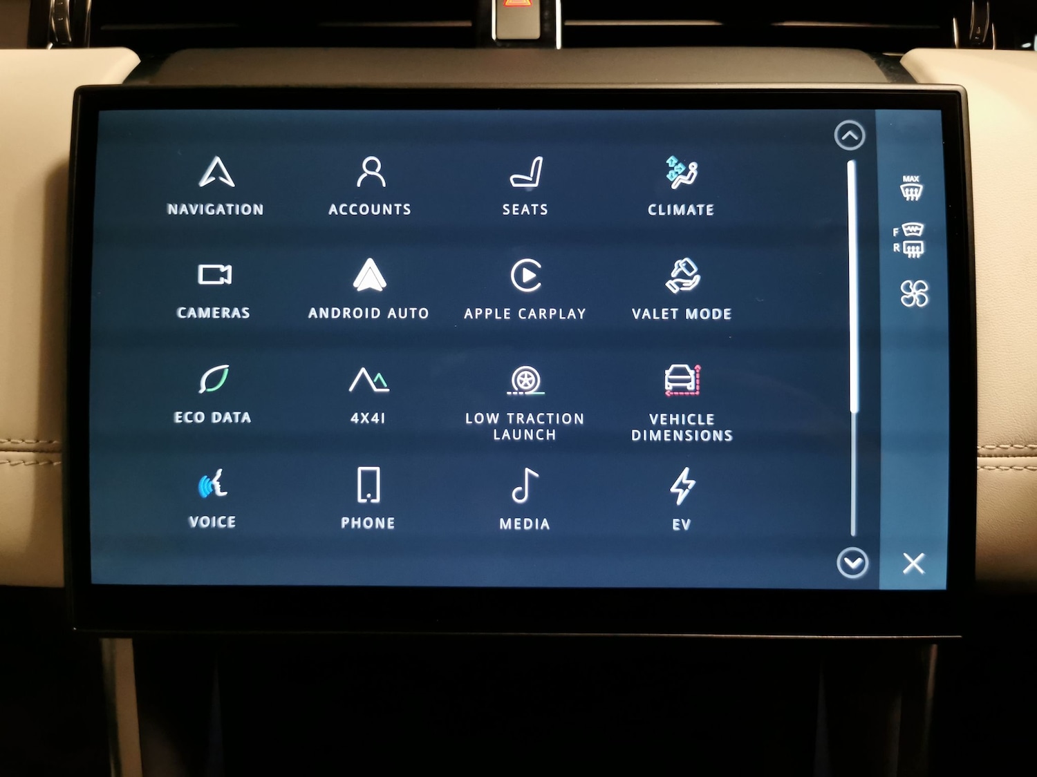 Used Land Rover Discovery Sport 2024 for sale - 76413114: Photo 19