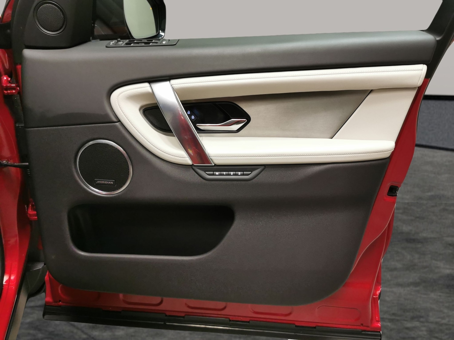 Used Land Rover Discovery Sport 2024 for sale - 76413114: Photo 39