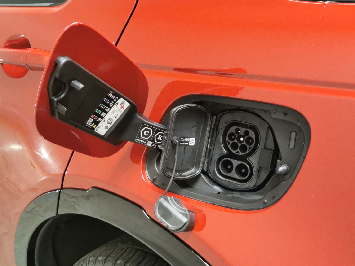 Used Land Rover Discovery Sport 2024 for sale - 76413114: Photo 41