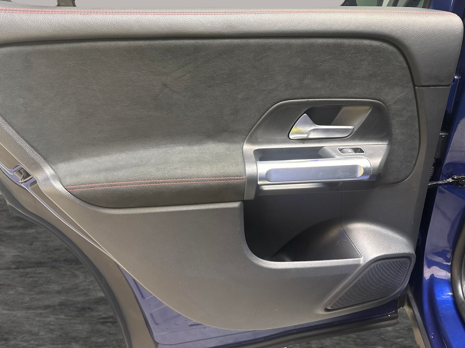 Used Mercedes-Benz GLB 2023 for sale - 76722597: Photo 27