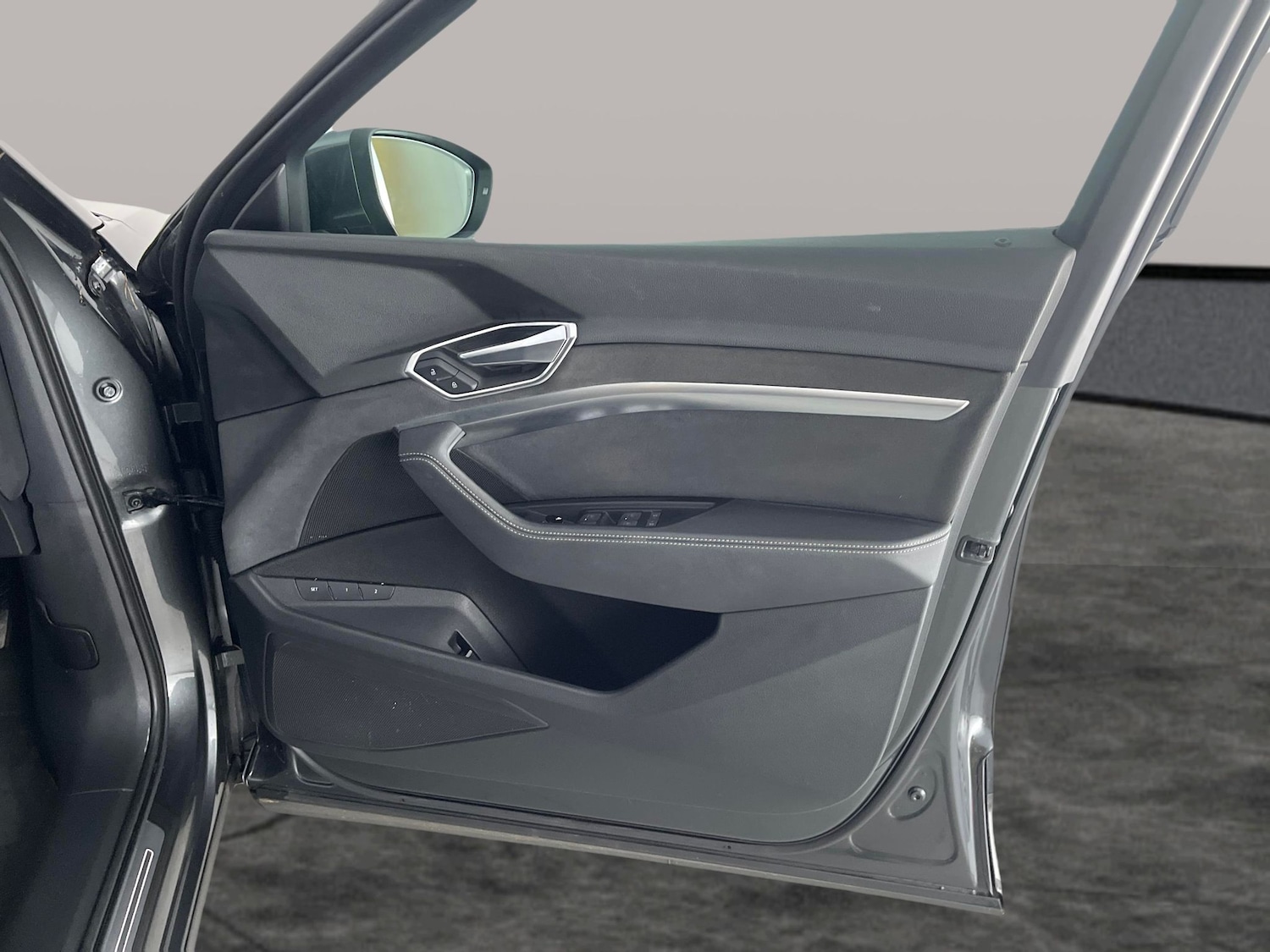 Used Audi e-tron 2022 for sale - 77235817: Photo 33