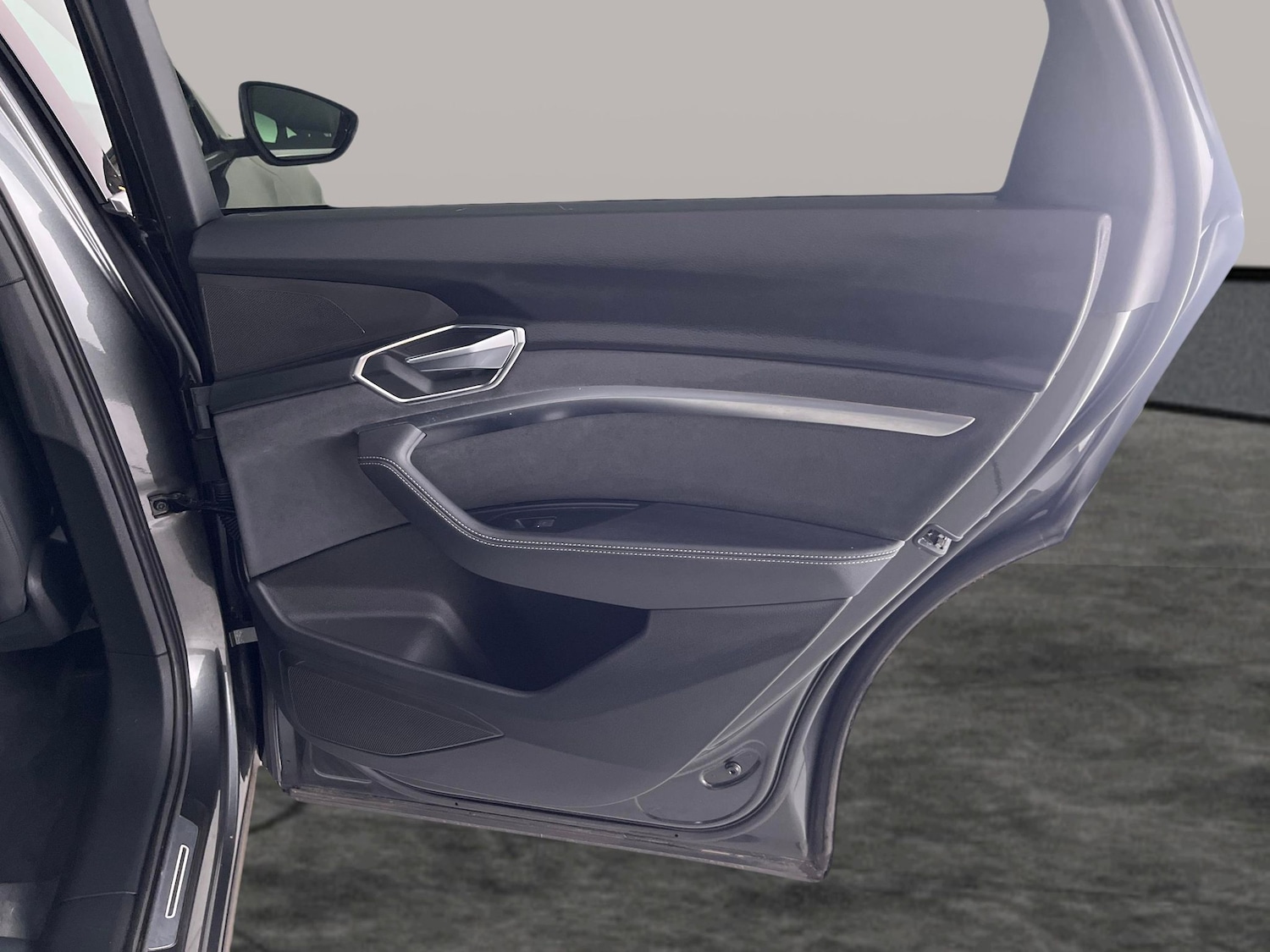 Used Audi e-tron 2022 for sale - 77235817: Photo 34