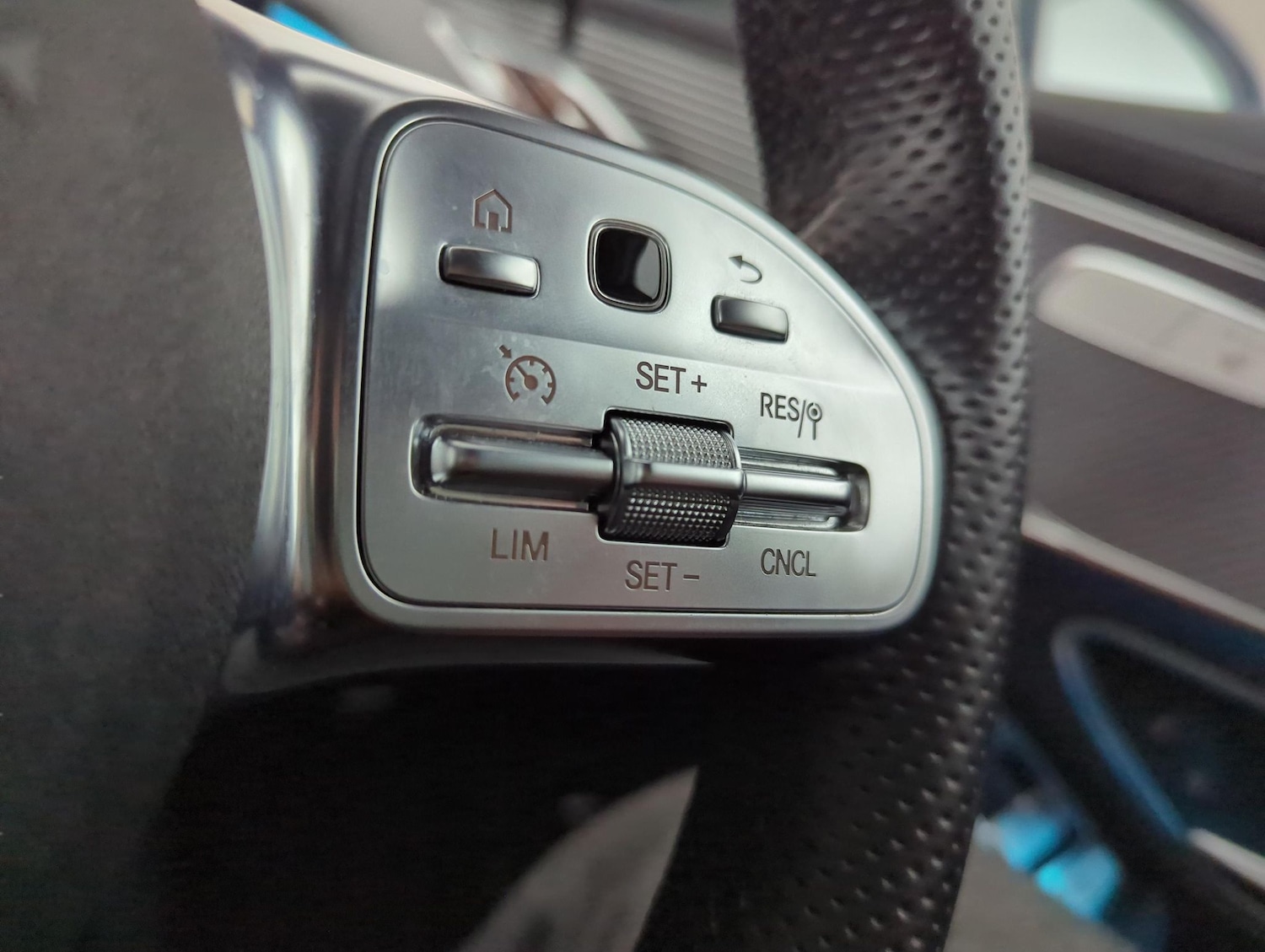 Used Mercedes-Benz EQC 2022 for sale - 78150874: Photo 25