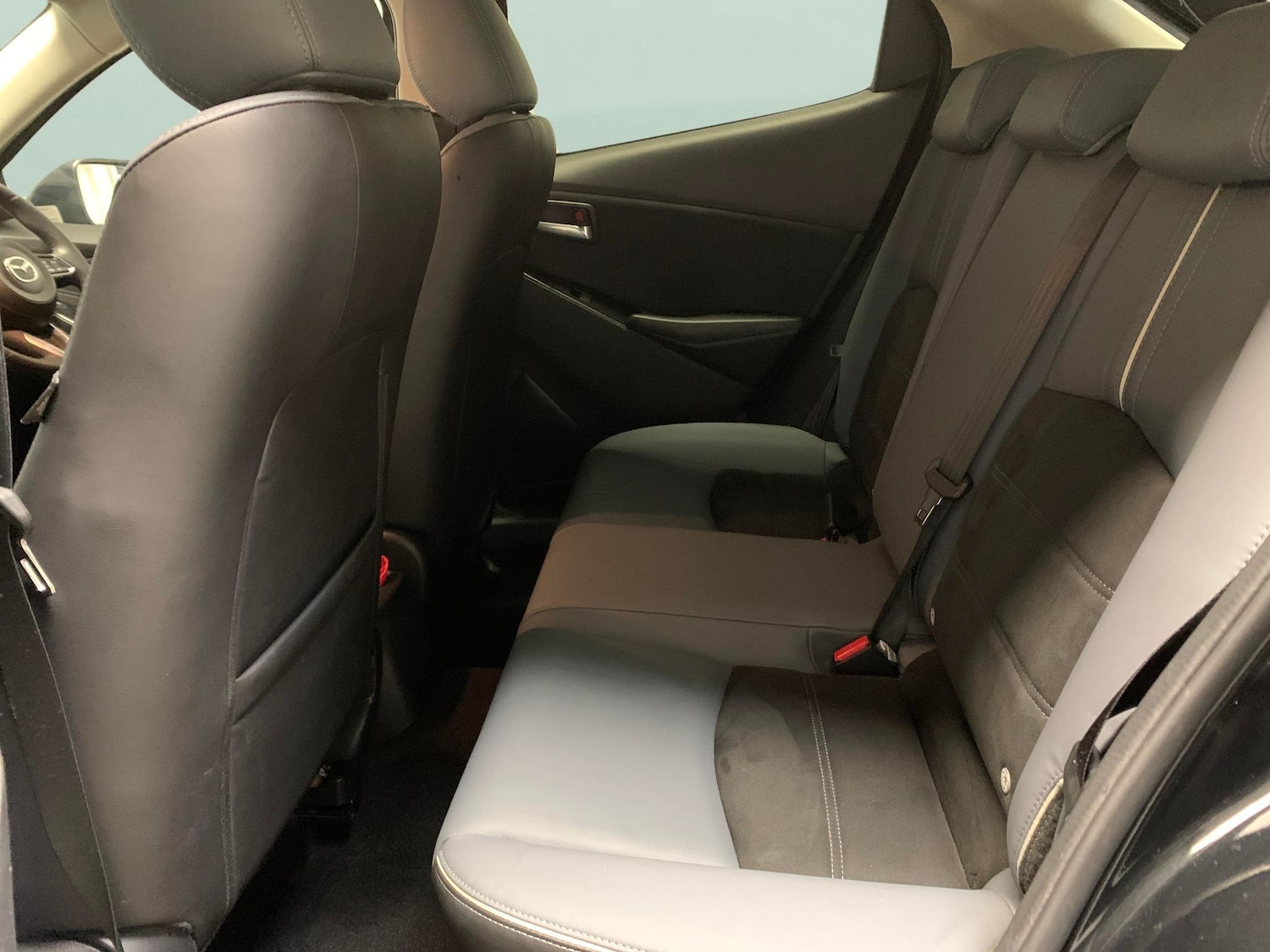 Used Mazda Mazda2 2022 for sale - 76905821: Photo 25