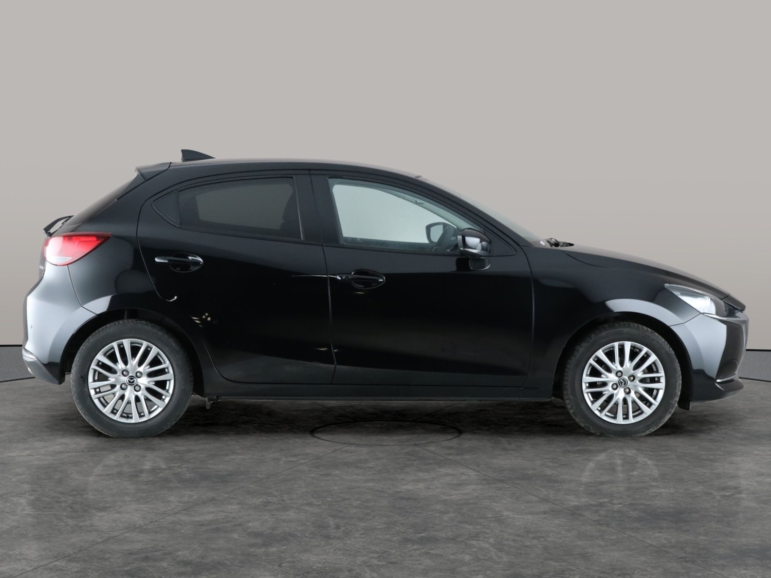 Used Mazda Mazda2 2022 for sale - 76905821: Photo 9