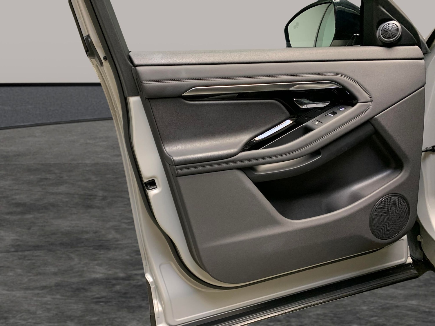 Used Land Rover Range Rover Evoque 2021 for sale - 76763068: Photo 25