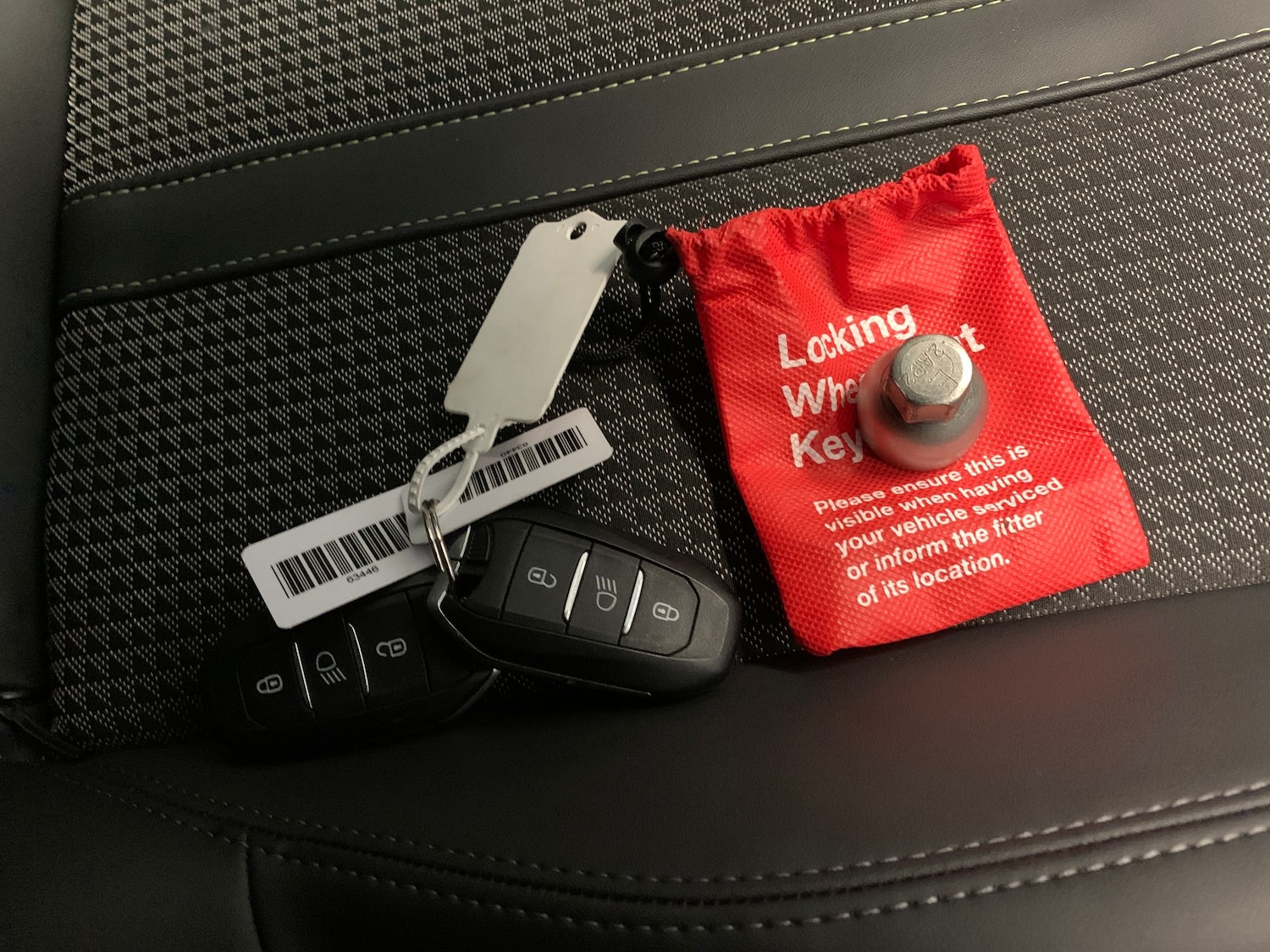 Used Peugeot 2008 2022 for sale - 76980429: Photo 31