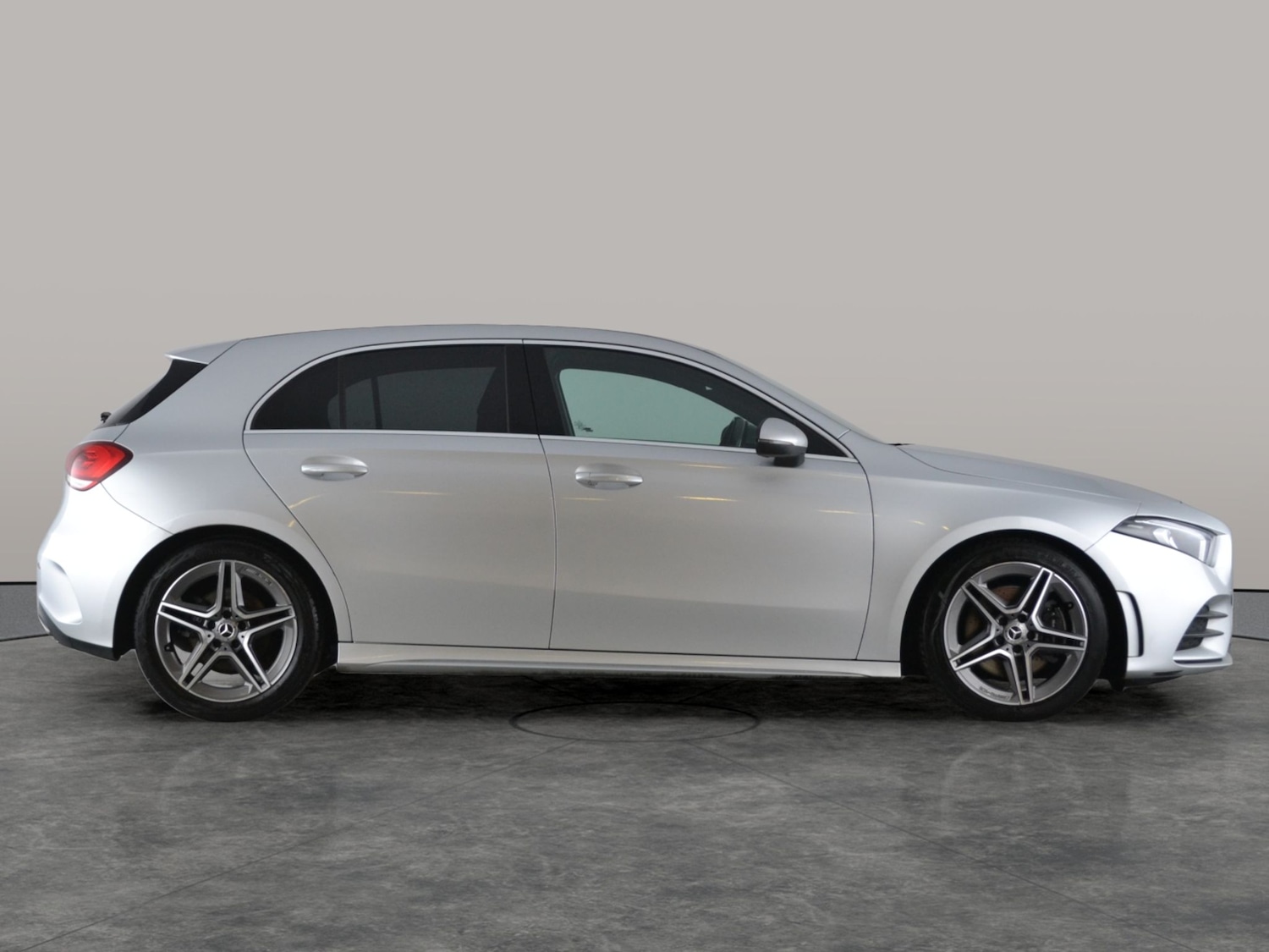 Used Mercedes-Benz A-Class 2021 for sale - 76980604: Photo 11