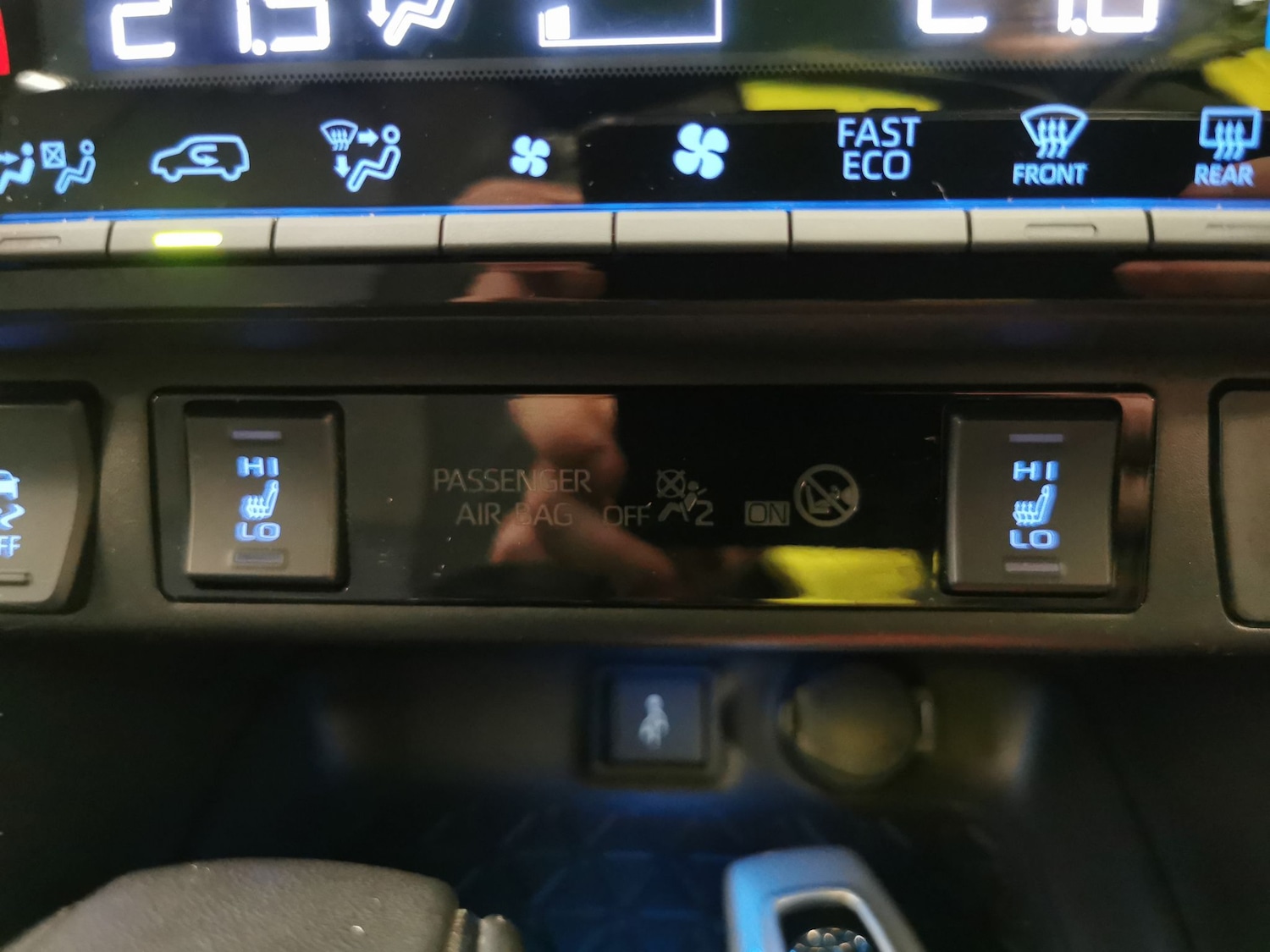 Used Toyota RAV4 2022 for sale - 77448133: Photo 18