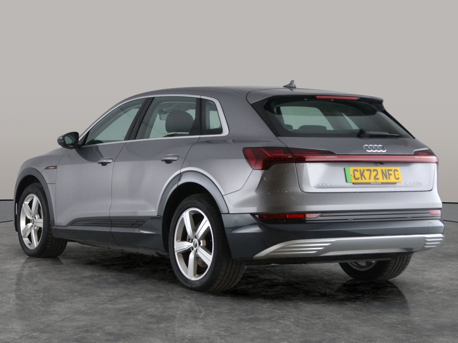 Used Audi e-tron 2022 for sale - 76980527: Photo 9