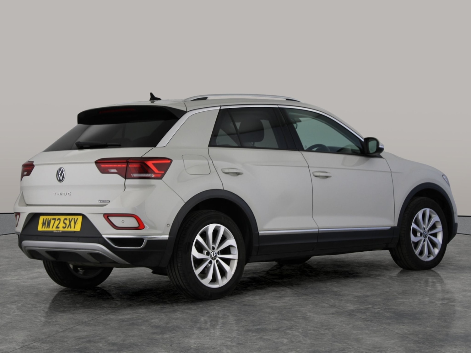 Used Volkswagen T-Roc 2023 for sale - 78107786: Photo 10
