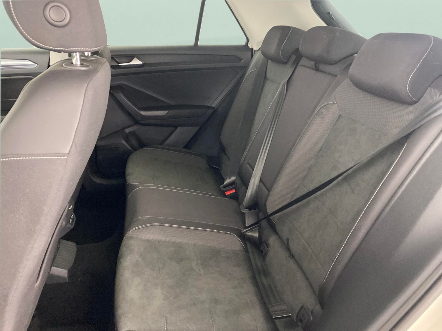 Used Volkswagen T-Roc 2023 for sale - 78107786: Photo 22