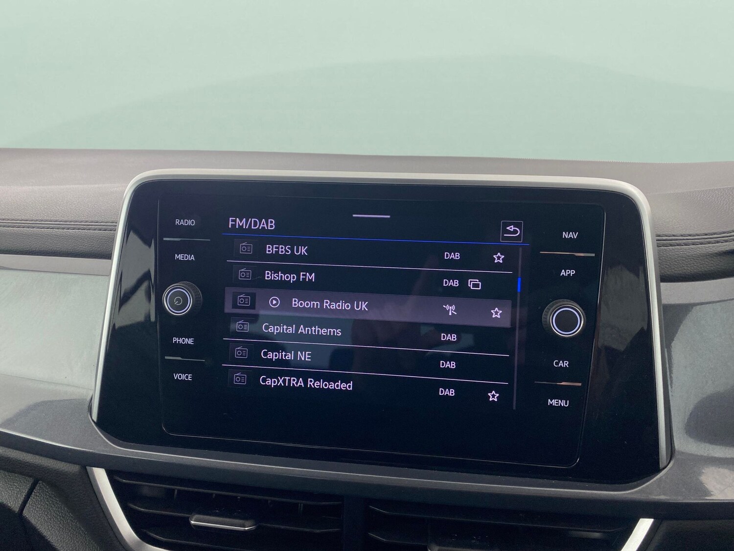 Used Volkswagen T-Roc 2023 for sale - 78107786: Photo 6