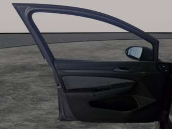 Used Volkswagen Golf 2022 for sale - 75235479: Photo