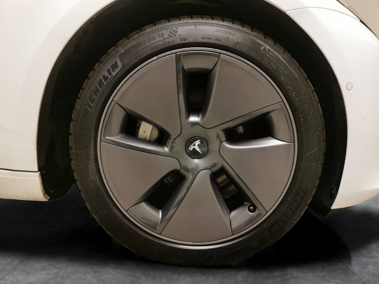 Used Tesla Model 3 2021 for sale - 77797920: Photo 25