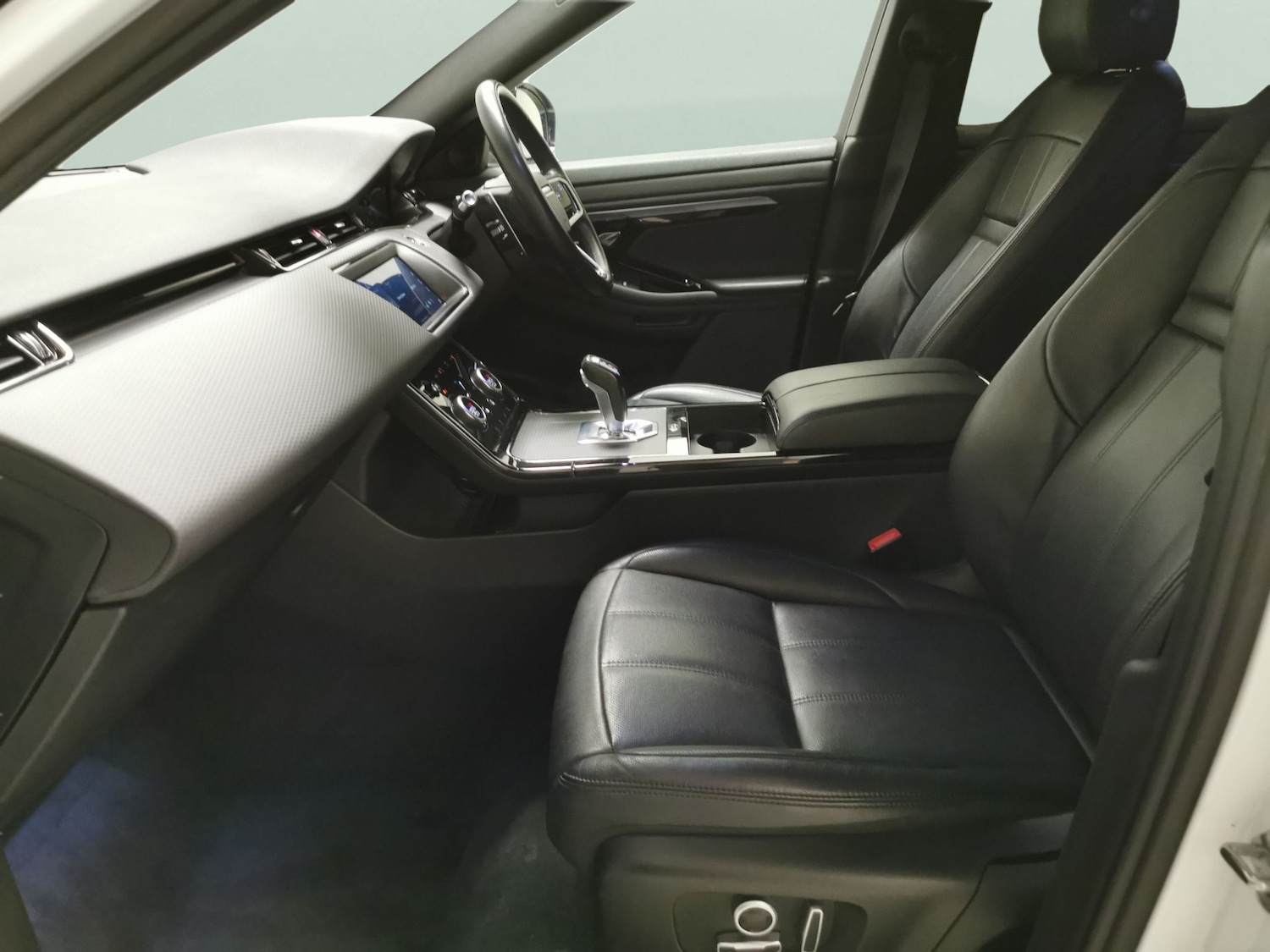 Used Land Rover Range Rover Evoque 2021 for sale - 76750343: Photo 4