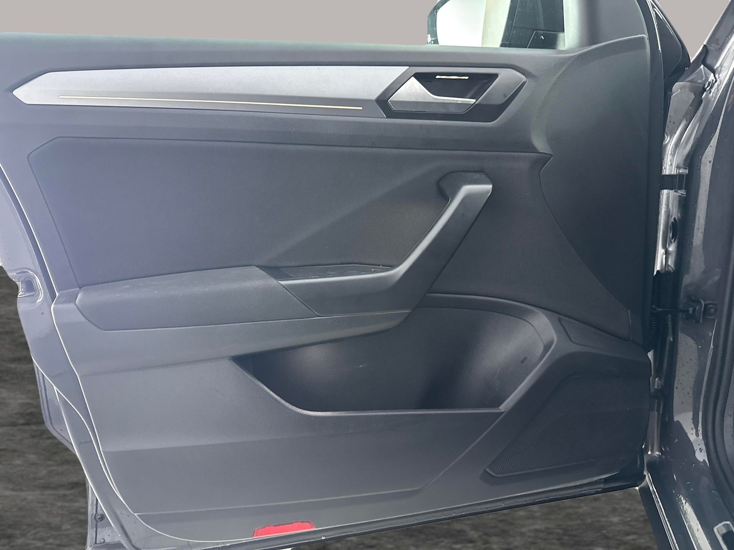 Used Volkswagen T-Roc 2021 for sale - 77316631: Photo 24