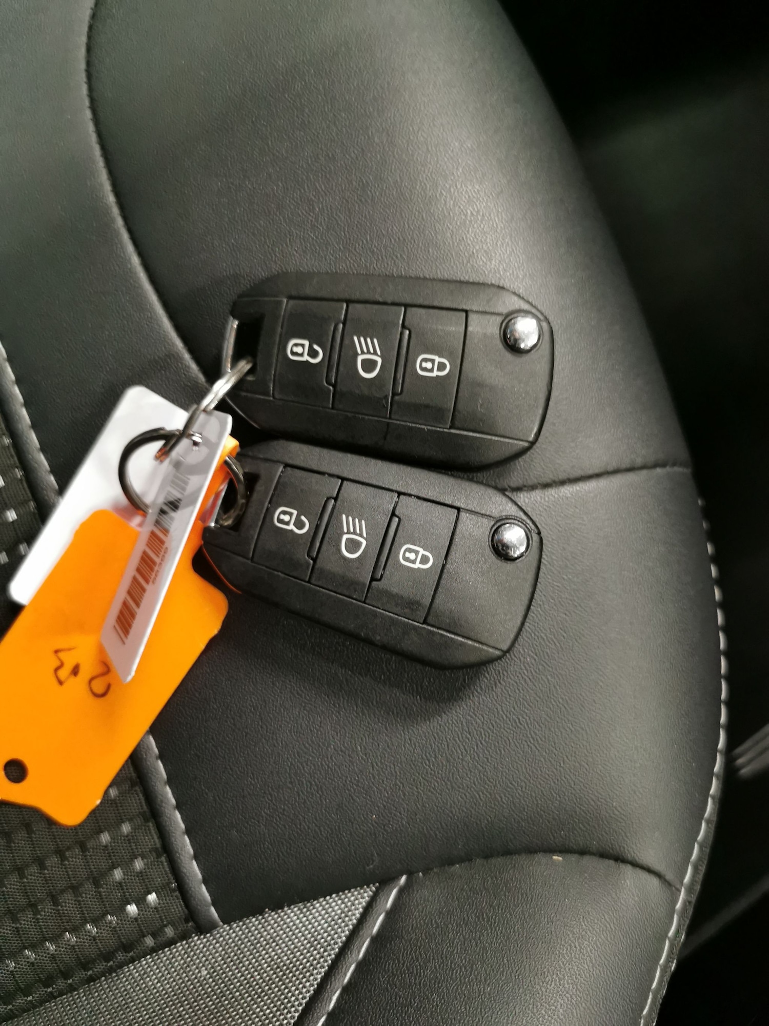 Used Peugeot 2008 2019 for sale - 76447367: Photo 27